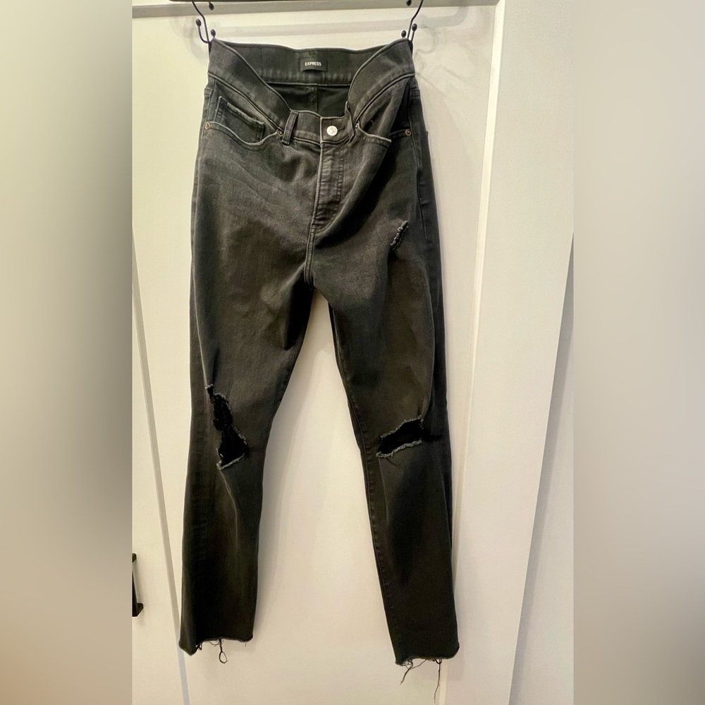 Express size 4Long, modern straight, super high rise